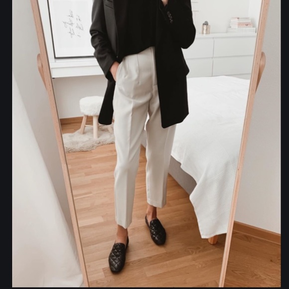 Zara beige darted high rise trousers - Picture 4 of 7